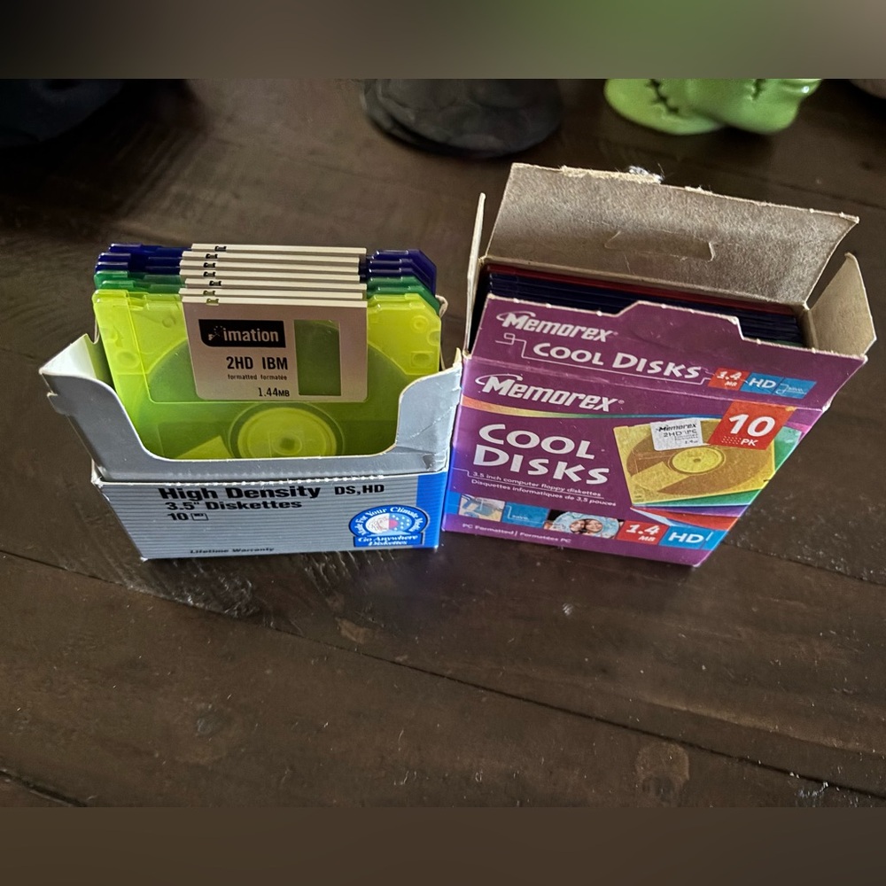 17 Brightly Colored Floppy Disks